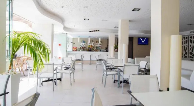 Hotel Vinaros Elite, Забронировать Отель Винарос Azahar Coast, рядом с Пляж Кала-делс-Пинетс