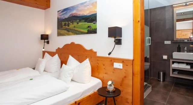 Gästehaus Sonnenheim, Rezervasyon Otel Mittenwald Garmisch-Partenkirchen