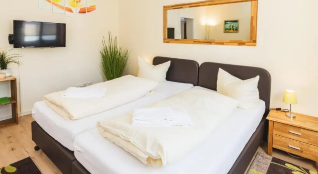 Апартаменты Skerra Apartments "am Fitness-Studio"