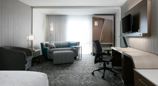 Двухместный номер Standard Courtyard by Marriott Omaha Bellevue at Beardmore Event Center
