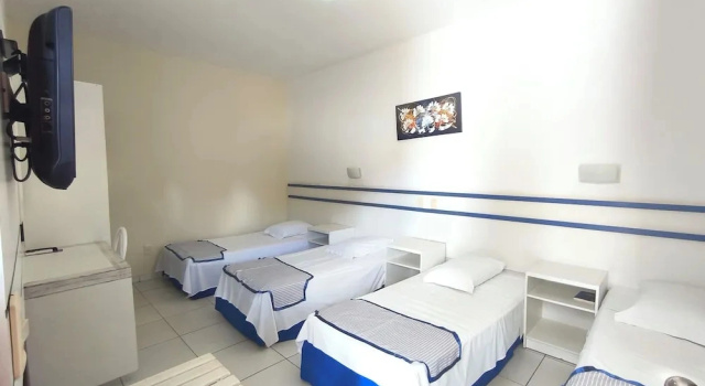Трёхместный номер Standard с балконом и с видом на сад Hotel Lago Azul