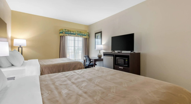 Standardowy czteroosobowy pokój Quality Inn Cadiz