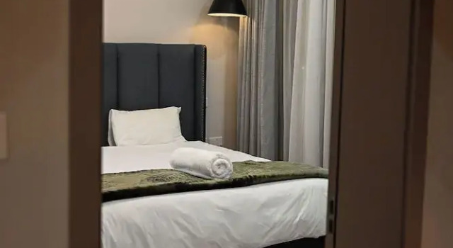 Вилла Mountain Lakes Resort and Spa