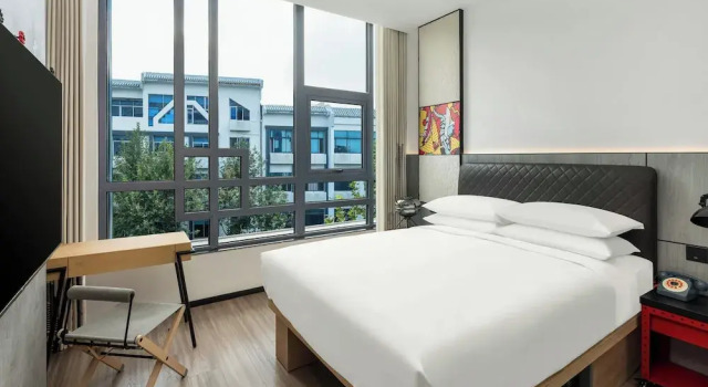Moxy Suzhou City Centre, Book Hotel Suzhou 