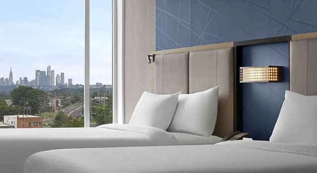 Люкс с видом на город SpringHill Suites by Marriott East Rutherford Meadowlands Carlstadt