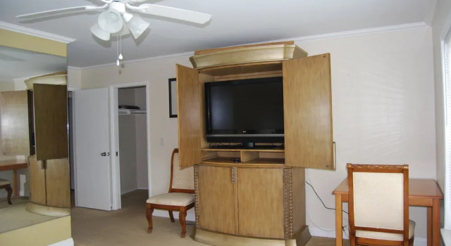Oceanfront Oceana Penthouse, Забронировать Отель Отели Сан-Клементе с парковкой, рядом с San Clemente Farmers Market, Парковка