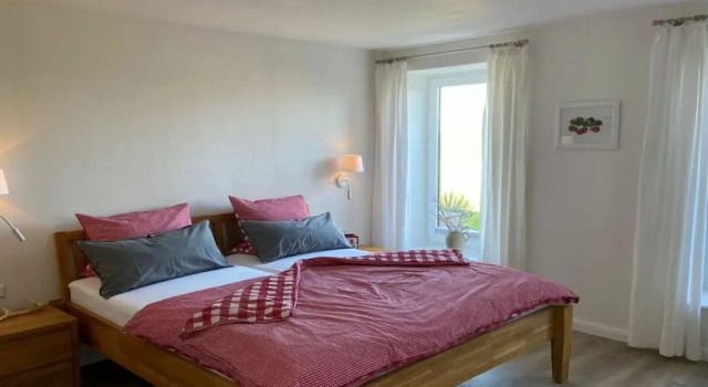Апартаменты Spacious Apartment With Balcony