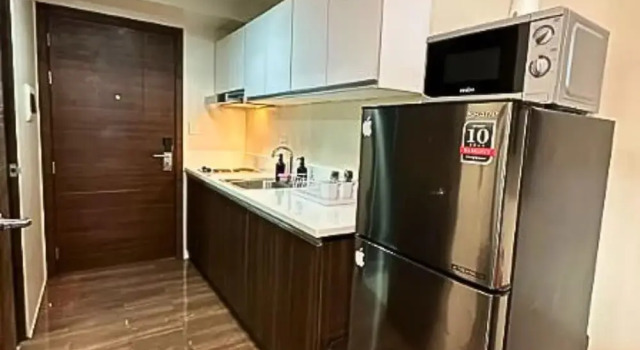 Люкс Rent Xpress Online Heart of Makati