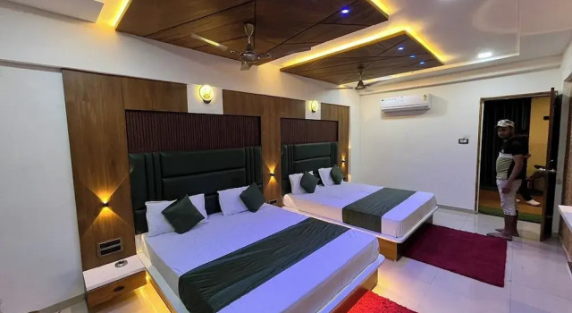 Hotel The Grand Near Maninagar Railway Station Ahmedabad