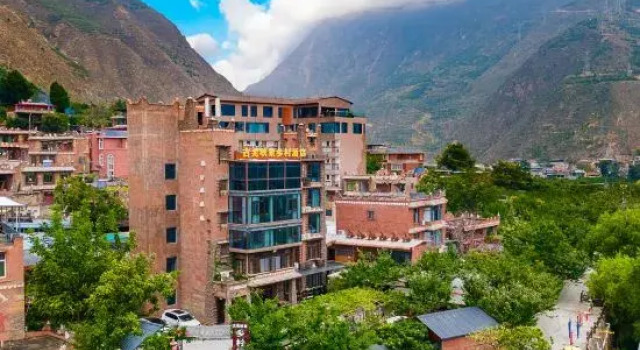 Maoxian Guyan Reflection Village Hotel, Reserva ahora Hotel Mao Sichuan