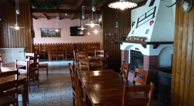 Albergo Miramonti Dependance, Book Hotel Hoteller i Asiago med parkering, Parkering