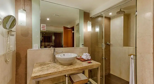 Люкс Quality Hotel D V Manor