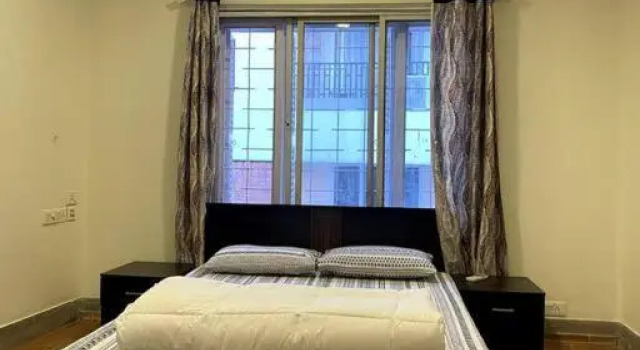 Lovely 4 bedroom condo, Prenota Hotel Calcutta 