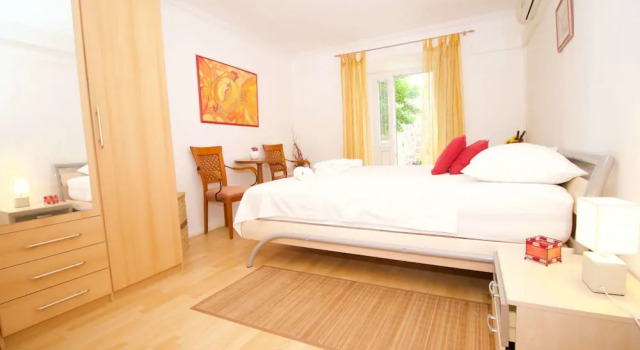 Апартаменты Comfort Divine Apartments