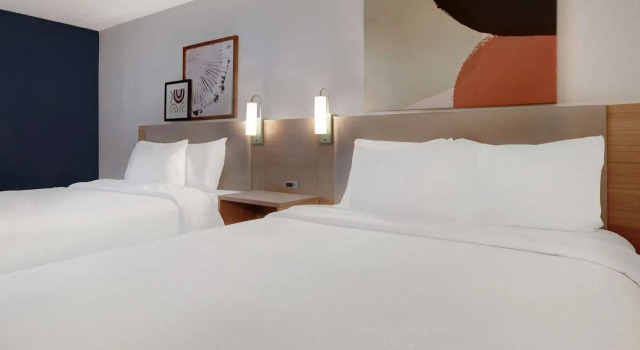 Четырёхместный номер Standard Spark by Hilton Rochester University Area, NY