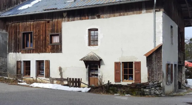 Chalet Montagne 11 P Grand Massif 100 M Telecabine, Забронировать Шале Виллы Овернь-Рона-Альпы, Вилла