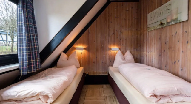 Waldferienpark Gerolstein 29515, Book Hotel Hoteller i Gerolstein med pool, Swimmingpool