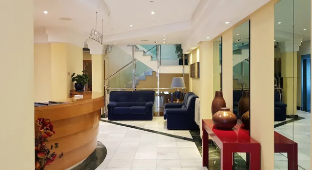 Hotel Isabel, Забронировать Отель Бривьеска Burgos Province