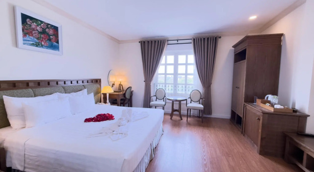 Phoenix Hotel Vung Tau, Забронировать Отель Недорогие отели Вунгтау, недорого