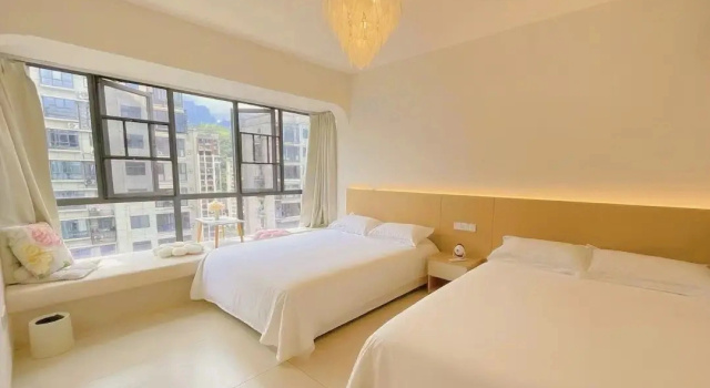 Smilenest V Tsentre Goroda Apartments, Buchen Sie Ferienwohnung SPA-Hotels in Hunan, SPA