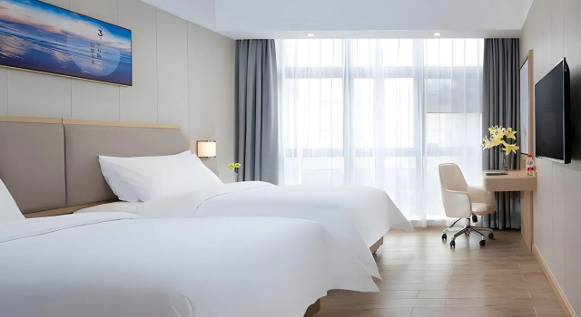 Vienna 3 Best Hotel(South Zhongshan District)