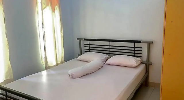 Taman Wisata Siwalk Cottage Syariah, Book Vacation Home Villas in North Cirebon, Villa