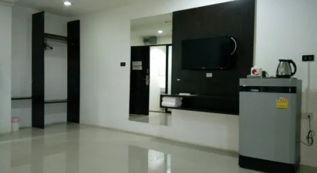 Номер Deluxe Izen Budget Hotel & Residence