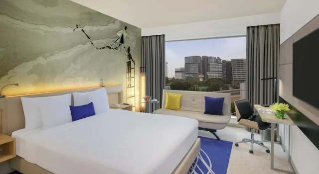 Двухместный клубный номер Premier Novotel Ahmedabad