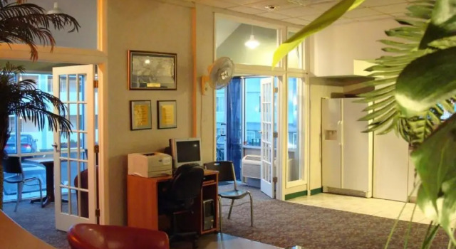 O'Hare Inn & Suites