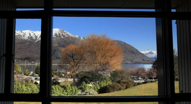 Двухместный номер Standard с видом на озеро Wanaka Hotel