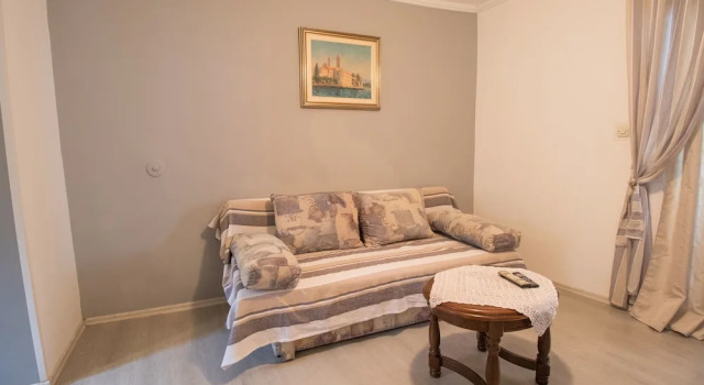 Apartments Zeljka, Varaa Huoneisto Hotellit Kvarner Islands uima-altaalla, Uima-allas