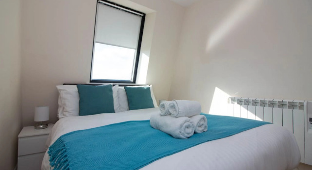 Stayzo Premiere Serviced Accommodation - 17, Varaa Huoneisto Asunnot kohteessa Merseyside, Huoneisto