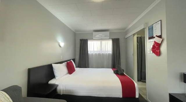 Семейная студия Kensington Motel