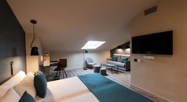 Двухместный номер Attic Atenea Rekord Suites Barcelona