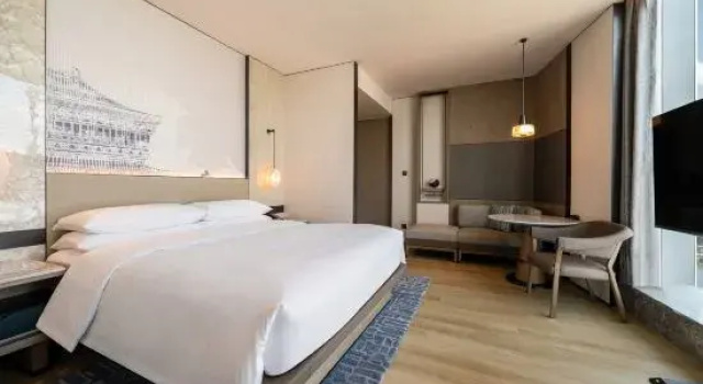 Двухместный номер Deluxe с видом на озеро Wuhan Marriott Hotel Wuchang