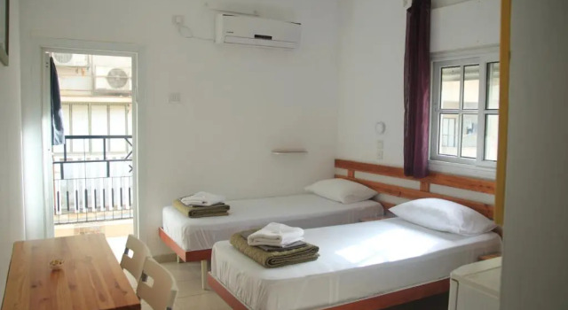 Двухместный номер Standard с балконом David Hostel