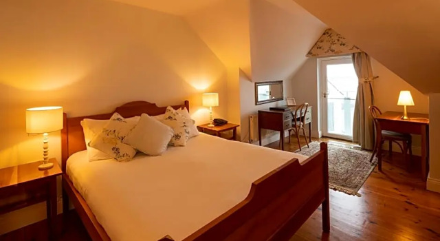 The Waterfront Hotel, Book Hotel Baltimore County Cork