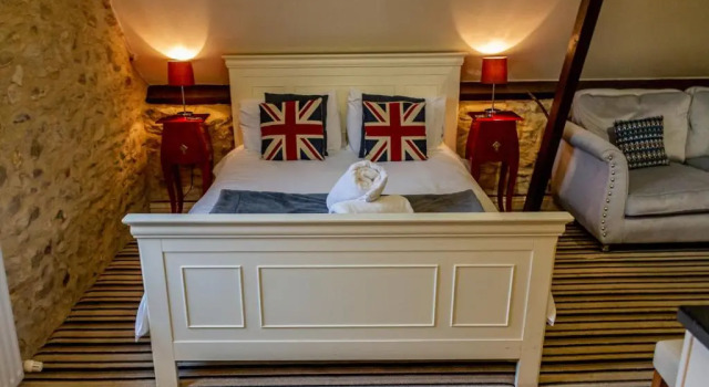 Hills Farm Stays, Забронировать Фермерский дом СПА-отели Англии, SPA-услуги
