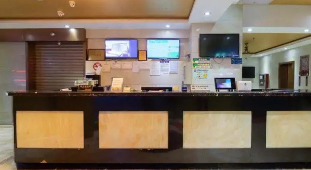 Greentree Inn Shanghai Xietu East Road Zhizaoju Ro