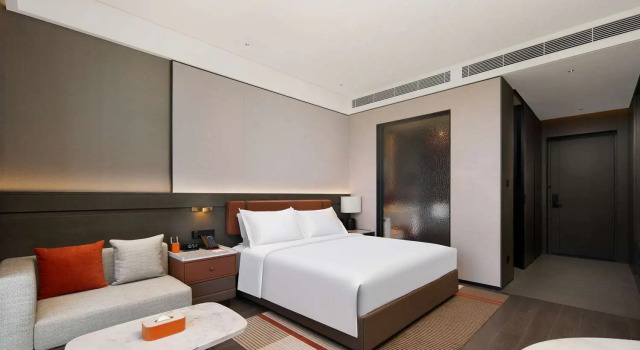 Номер Standard Doubletree By Hilton Kaifeng