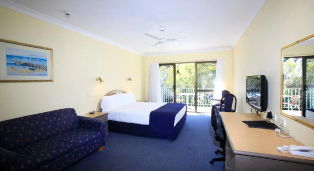 Номер Deluxe Macquarie Barracks Motor Inn