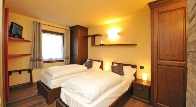 Hosquet Lodge, Book Hotel Breuil-Cervinia Cervinia
