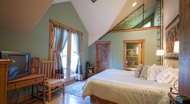 Talus Rock Retreat, Buchen Sie Hotel Hotels in Idaho mit Parkplatz, Parkplätze