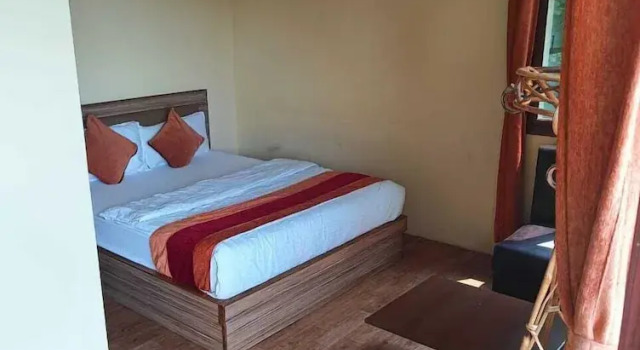 Люкс Comfort Treez Resort Pvt Ltd