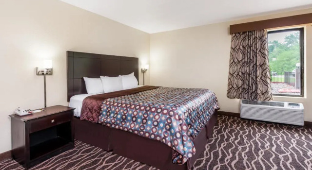 Люкс Days Inn & Suites by Wyndham Casey