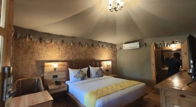 Номер Premium с балконом Cabana Affair