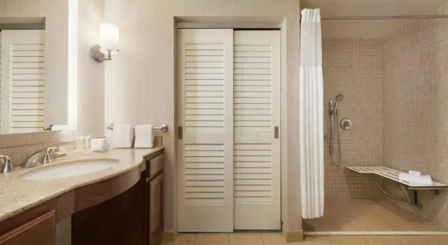 Четырёхместный номер Standard Homewood Suites by Hilton La Quinta