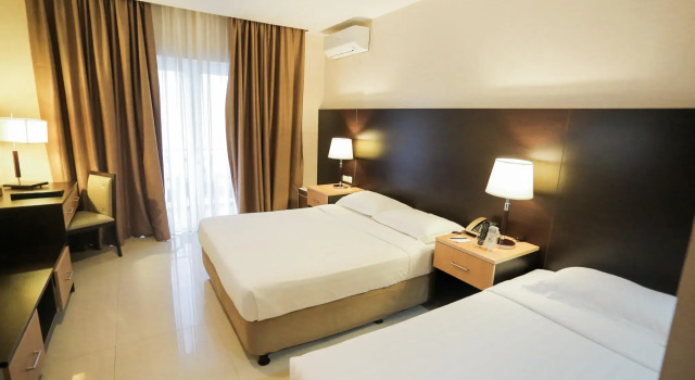 Номер Standard The Lake Hotel Tagaytay