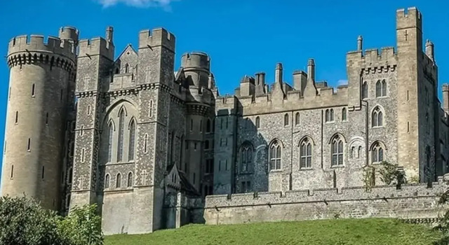Arundel Cottage Retreat, Забронировать Дом для отпуска Отели Исторического графства Суссекса с парковкой, Парковка