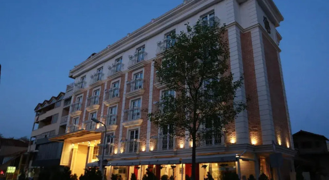 Hymetis Palace, Book Hotel SPA-hoteller i Korçë County, SPA